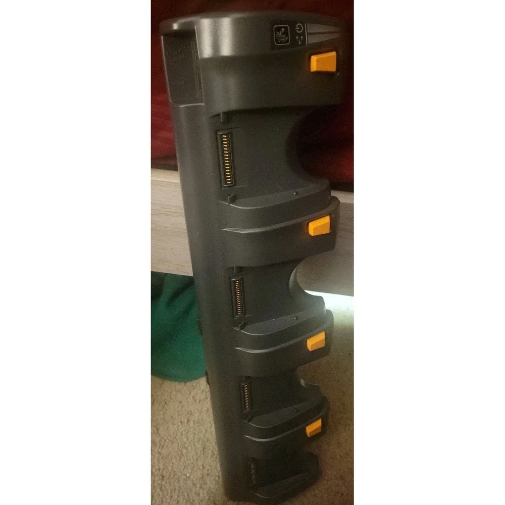 Zebra QLn-EC4 4-Slot‎ Ethernet Charging Cradle – NEW No Cords Just Cradle